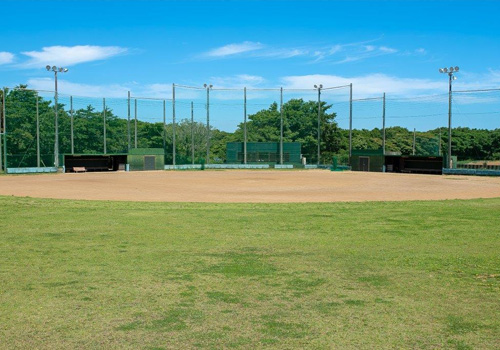 千葉県銚子スポーツタウンの私有硬式野球場「くろしおかもめ球場」