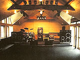 山梨県 山中湖 サウンド･ビレッジの音楽ホール