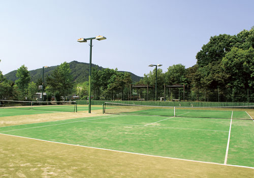 リバーヒル大石　私有テニスコート